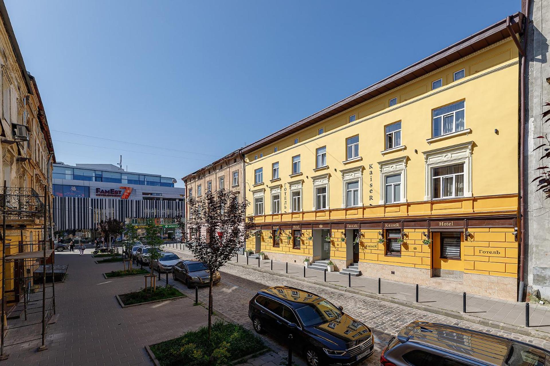 Готель Кайзер Економ Lviv Exterior photo
