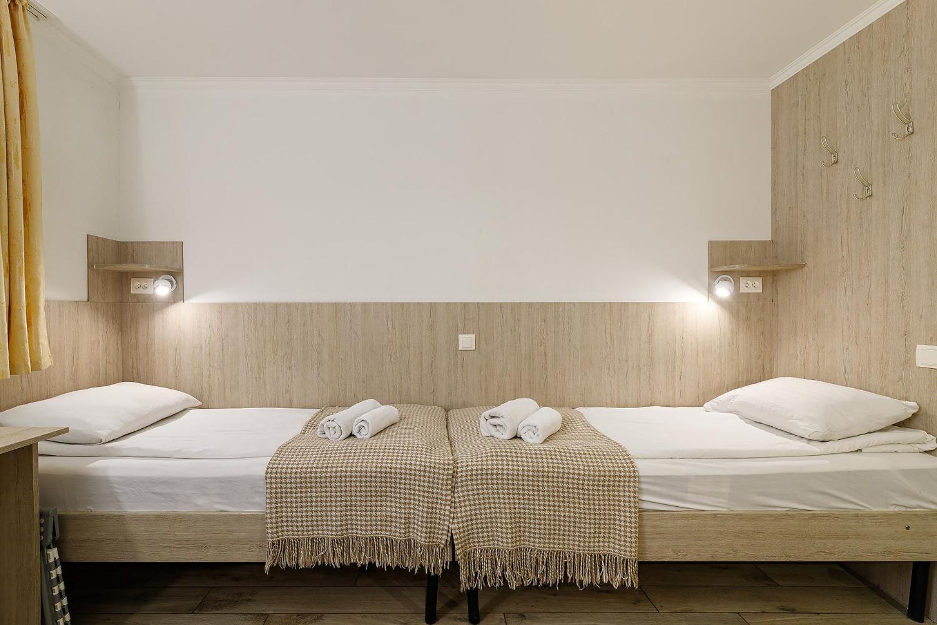 Готель Кайзер Економ Lviv Room photo